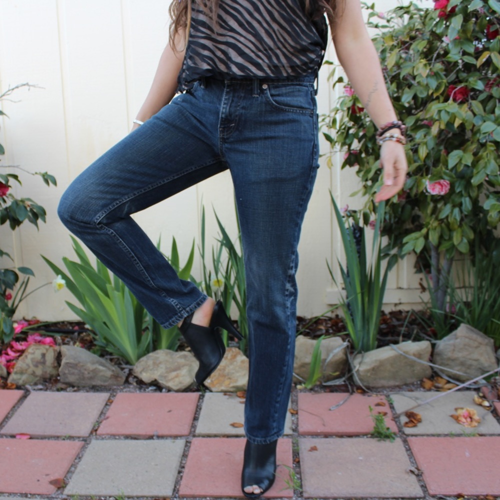 Levi Dark Wash511 30Wx30L MidRise Skinny Jeans👖🖤
